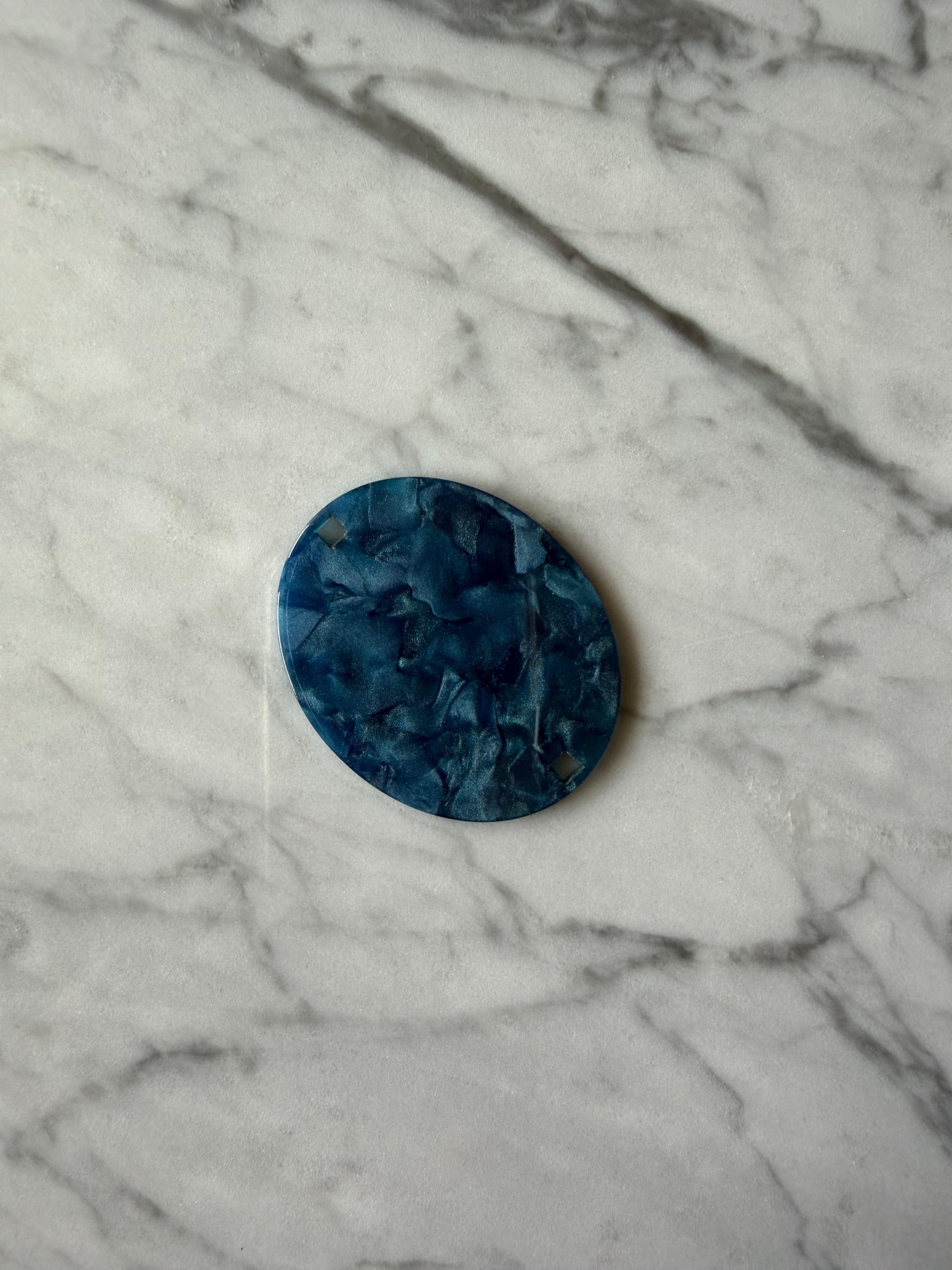 Front charms - Resina